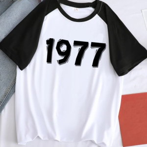 New Vintage 1977 T Shirts Men Retro Fashion 45th 45 Years Old Birthday Party Tshirt Ladies Top Unisex T-shirt Male