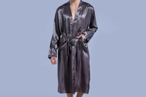 Personalized Satin Groom Robe for the Honeymoon Wedding Gift Groom's Robe Groomsmen Robe Groomsman Custom Name Best Man Robe