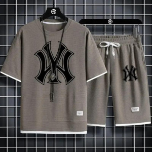 M-3L Men's High Quality Fitness Jogging Sportswear Set Mesh Quick Dry Fashion Casual T-shirt + Shorts 2-piece Set