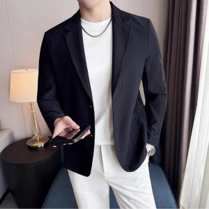 Lightweight Sunscreen Suit Jacket for Men Ice Silk Cool Business Casual Blazers Trendy Traceless Wedding Banquet Jacket