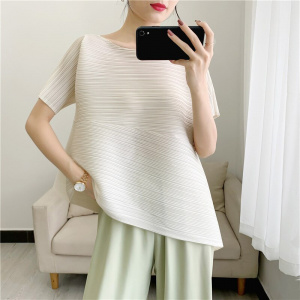 Short Sleeve Round Neck Irregular Loose Top Women Solid Color Large Size Fashion Miyak Pleated T-shirt Ladies Clothes