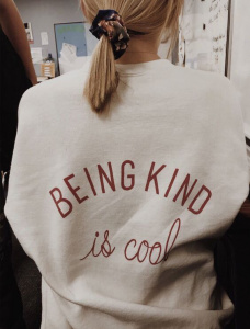 Being Kind Is Cool Letter Print Harajuku Sweatshirts Women Outerwear Clothes Woman Streetwear Causal Loose Oversized Tops
