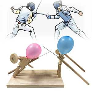 Bamboo Man Battle Wooden Fighter - Fast-Paced Balloon Fight Game with Inflatable Head