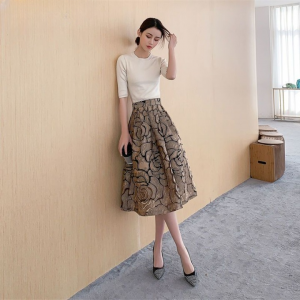 Korean Jacquard Skirts for Womens Korean Midel Skirt High Waist Slim Y2K Jupes Vintage A-line Jupe Fashion Elegant Faldas