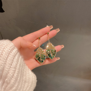 Miqiao 925 Silver Needle Spring Green Senior Feeling Full Drill Long Eardrop Holiday Leaf Earrings Dangle Earrings for Women