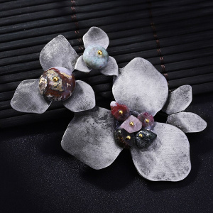 Muylinda Flower Leaves Stone Brooch Vintage Metal Brooches And Pins Women Large Banquet  Pin Accessories Gift For Women