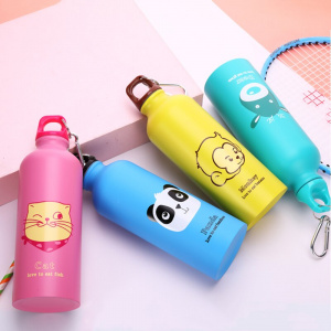 School Kids Water Bottle The New 500ml Cute Water Bolttle Lovely Animals Outdoor Portable Sports Camping Hiking BicycleProduct sellpoints