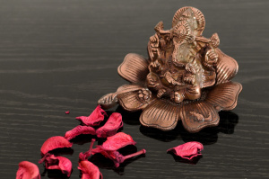 Metal Lord Ganesha on Flower - Brown