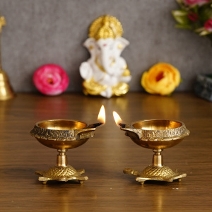 Set of 2 Brass Diya With Tortoise Base