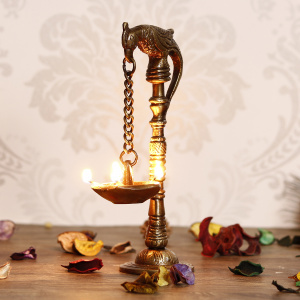 Parrot Diya For 5 Wicks With Stand Of Brass Is A Handcrafted Showpiece