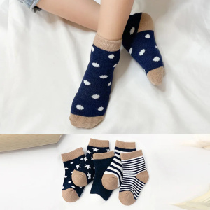 5 Pairs of Fashionable All-Season Striped Mid-Calf Socks for Kids - Boys and Girls School and Sports Socks, Children's Baby Clothing Accessories