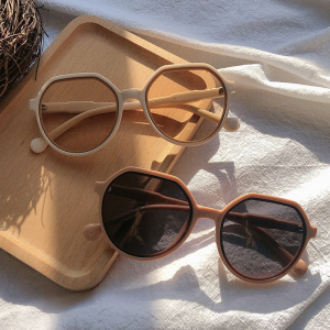 Irregular Round Shaped Sunglasses for Women Vintage Designer Sunglasses