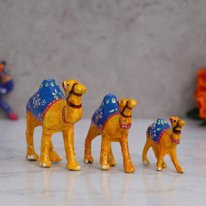 Set of 3 Multicolor Camel Statues Animal Figurines Decorative Showpieces-Orange