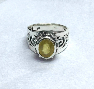 Stunning Sterling Silver Oval Yellow Sapphire Ring: Ideal for Her Engagement or Promise